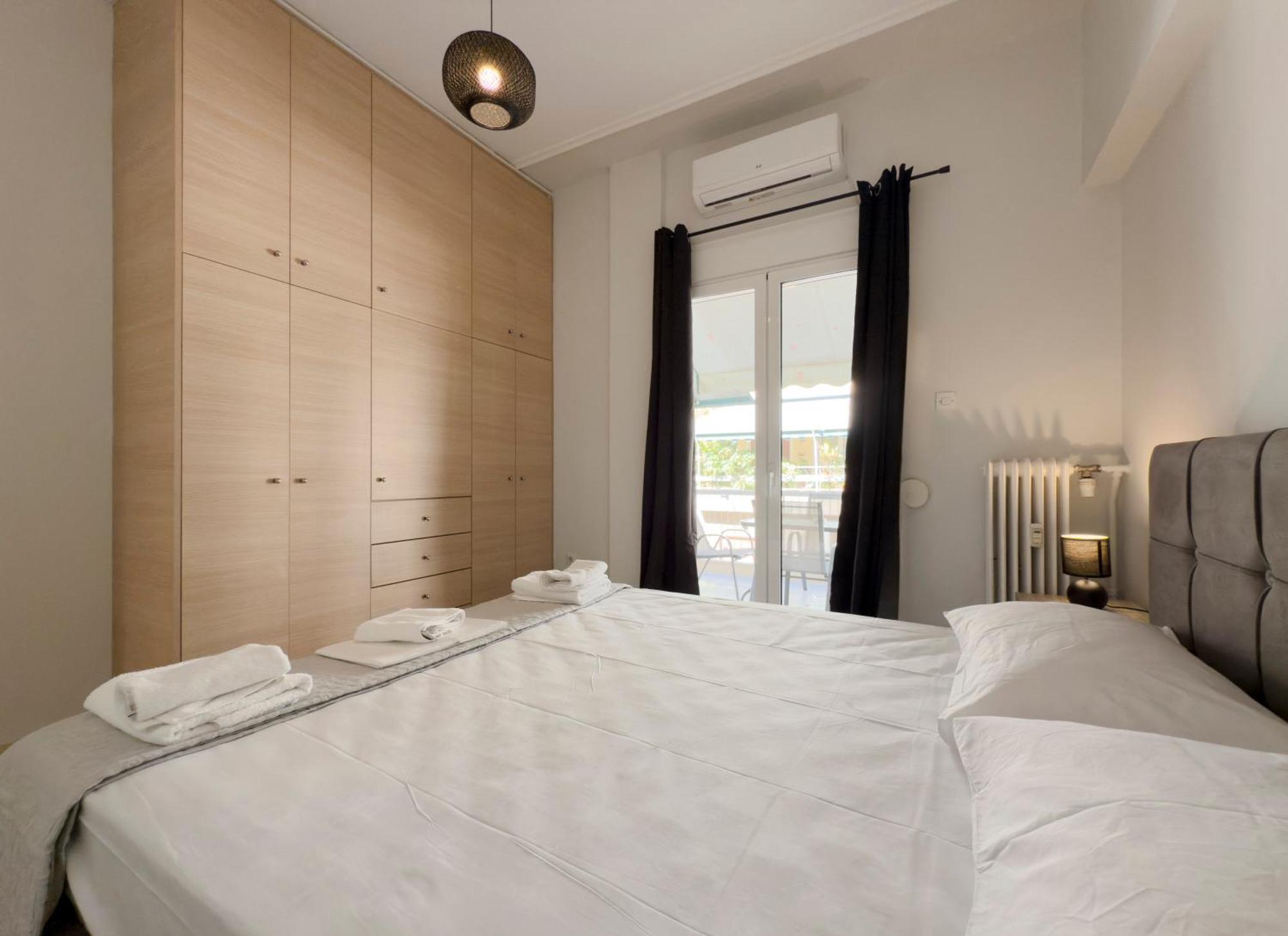Matrozou Spacious 95sqm In Koukaki Athene